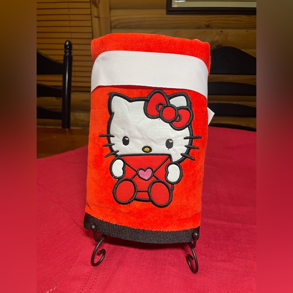 Hello Kitty Hand Towel Set